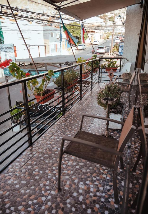 Di Giorgio Hostal Antofagasta Buitenkant foto